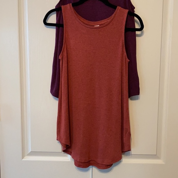 Old Navy Woman’s Sleeveless Swing Soft Size XS bundle with 2 pieces - Picture 3 of 12